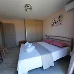 Freesia Grand Sea View Διαμέρισμα Σβορωνάτα