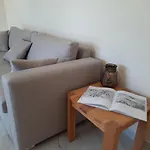 Apartment Freesia Grand Sea View