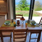 Freesia Grand Sea View * سفوروناتا